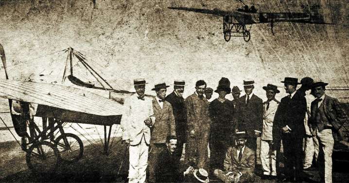 Pioneros de la aviación en la playa de Cádiz