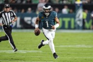 Defending champion Eagles edge Cowboys 24-20 in wild, lightning-delayed NFL season opener – Winnipeg Free Press