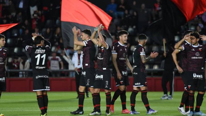 Talleres (RE) y CADU salvaron a Colón: el Sabalero seguirá en la Primera Nacional