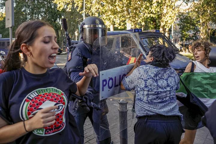 Madrid afronta una imagen de "vergüenza internacional" tras la cancelación de La Vuelta a causa de las protestas propalestinas, a la espera de alojar grandes eventos deportivos