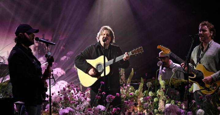 Lewis Capaldi announces huge Wythenshawe Park gig for summer 2026
