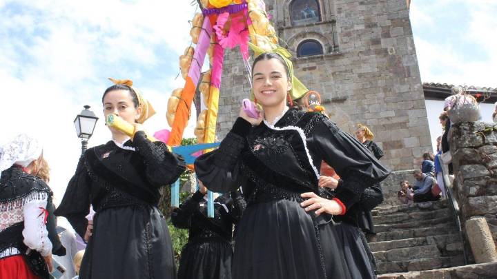 Así es el traje tradicional de Cabranes, protegido por el Principado como Patrimonio Cultural de Asturias