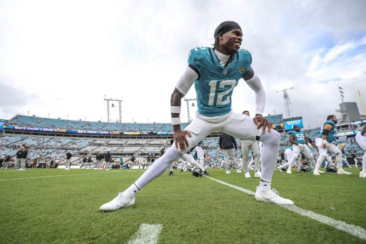 Jaguars' Travis Hunter Experience is equal parts X's and O's, ongoing science experiment