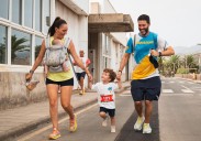 Los corredores desafían al calor en la LPA City Race 2025 de la ULPGC