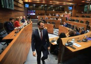 Queipo reta a Barbón a ir juntos a Moncloa a exigir la supresión del Huerna, «a lo mejor así logro que haga algo útil»
