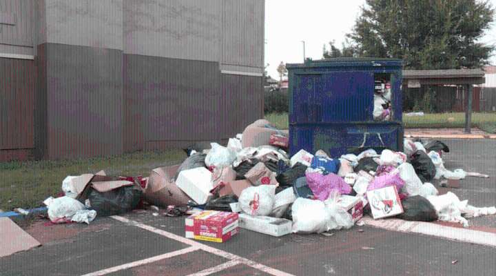 'This is very nasty': NW OKC apt. resident fed up with overflowing dumpsters