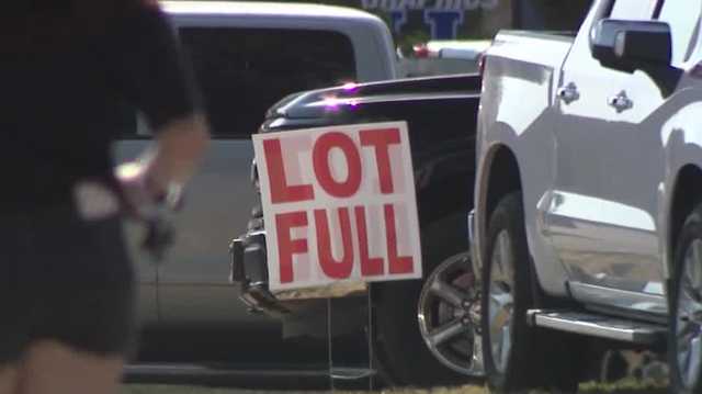 Louder Than Life, UofL game congest neighborhood streets near fairgrounds