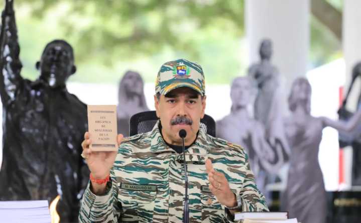 Maduro exige reestructuración de la Vinotinto tras eliminación rumbo al Mundial 2026