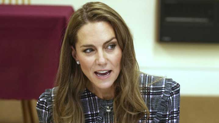 Royal Regret: Kate Middleton Sneakily Admits Defeat On Her Blond Hair Disaster