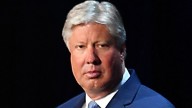 Gateway Church founder Robert Morris waives hearing in lewd act case