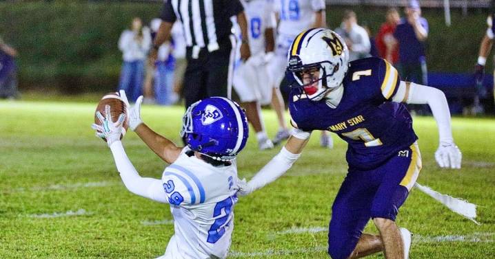 Palisades goes to the ground to start comeback win over Mary Star of the Sea