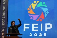 «Es una aberración injusta»: Ante más de 1500 espectadores, Javier Milei cruzó al peronismo en Paraguay