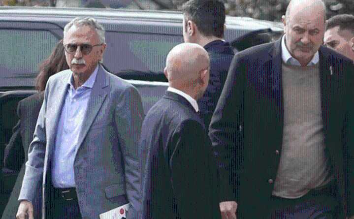 Denuncian que el gobierno usó 40 mil millones del Garrahan para la timba financiera