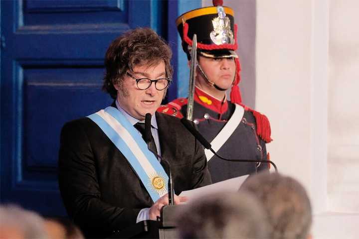 «Fuerte derrota»: así reflejaron a nivel mundial la caída de Javier Milei en las elecciones legislativas bonaerenses