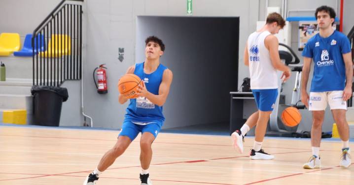 El primer entrenamiento del Perfumerías Avenida Xoborg abre la pretemporada