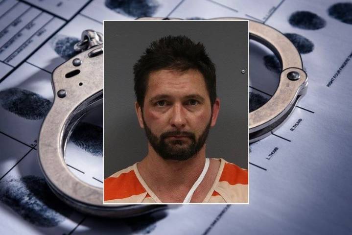Pennsylvania man indicted for allegedly seeking sex from minor, ramming officer in Columbiana County
