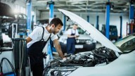 ¿Cuánto cuesta el mantenimiento de un coche al año?