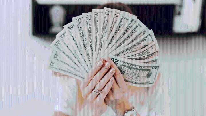 7 people who got rich doing the most unexpected things