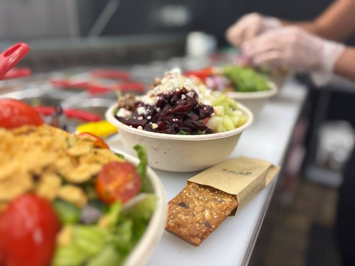 Staten Island restaurant says it makes healthy food that ‘you’ll think is unhealthy’