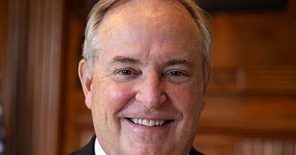 Texas A&M President Mark Welsh to step down following political backlash