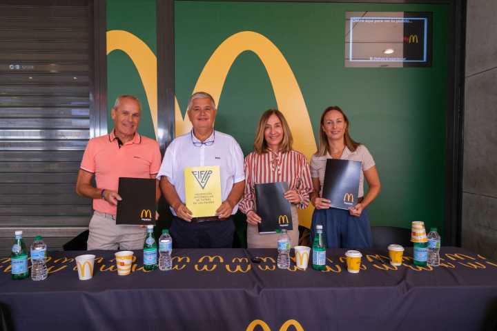 La FIFLP y McDonald's sellan un acuerdo de colaboración con beneficios directos para más de 30.000 federados
