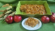 One bowl vegan apple cake | Vegan Column Carolyn Howe