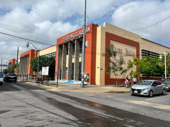 Más de 233 mil alumnos iniciaron el Ciclo Escolar 2025