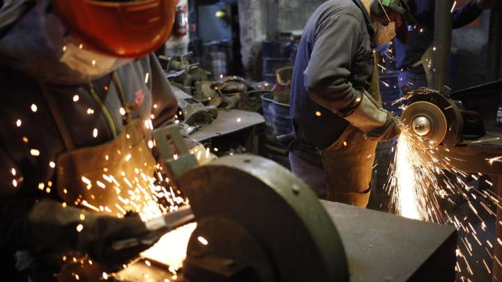 La industria metalúrgica se desangra con el modelo Milei