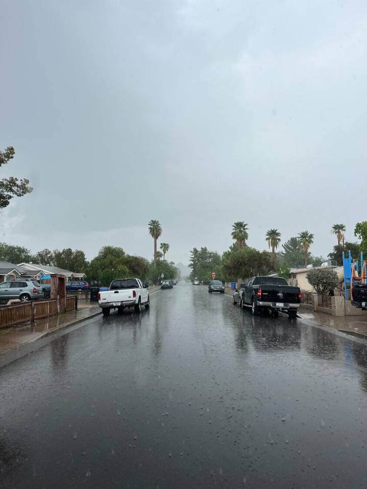 Severe thunderstorms moving through metro Phoenix, Scottsdale