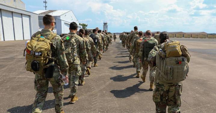 Lee, Memphis mayor react to Trump decision to deploy National Guard