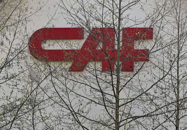CAF debe abonar el plus de antigüedad a más de 1.500 trabajadores del colectivo de titulados