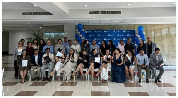 Grupo Médico Joya y Tec de Monterrey fortalecen liderazgo con programa de capacitación