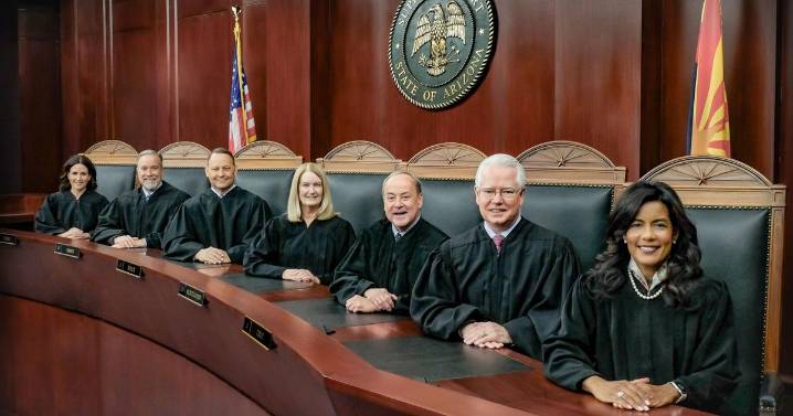 Judge not required to recuse in English instruction lawsuit, despite efforts from Horne