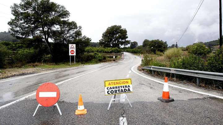Todas las carreteras cortadas hoy en Valencia y Castellón por las lluvias