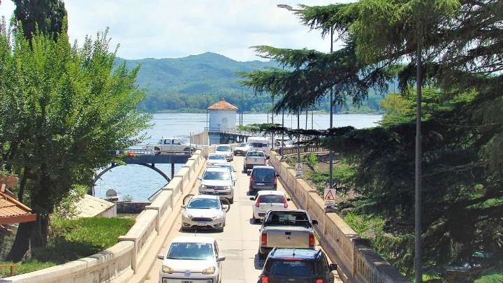 El Gobierno adelantó un feriado y habrá fin de semana largo de cuatro días en noviembre