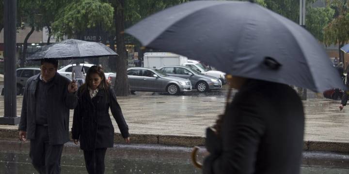 Frente frío, monzón y huracán Narda provocan lluvias intensas en México este jueves 25 de septiembre