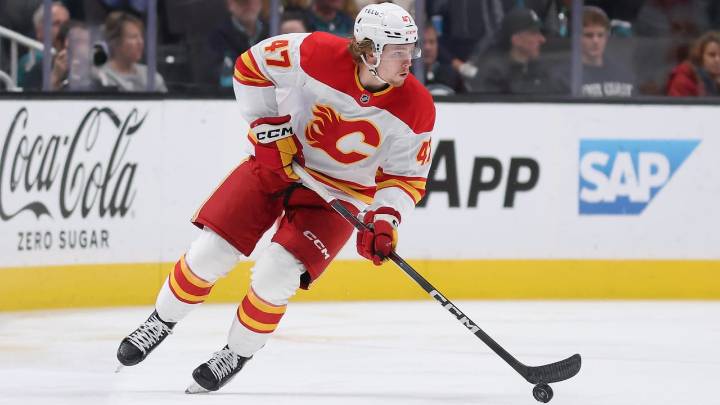 Zary signs 3-year, $11.3 million contract with Flames