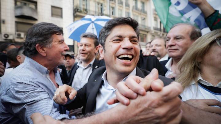 La imagen positiva de Kicillof creció casi un 10%