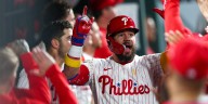 Phillies defeat Royals as magic number falls to one