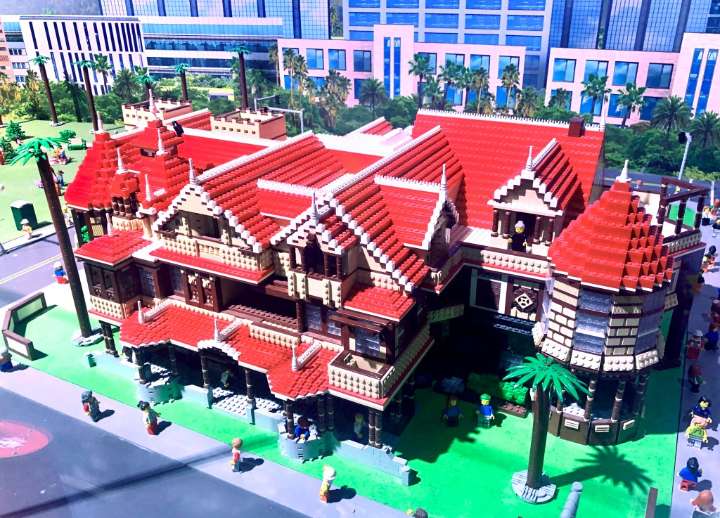 Legoland Discovery Center Bay Area gets into multiple holiday spirits