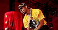 Singer D4vd cancels U.S. tour amid investigation into 15