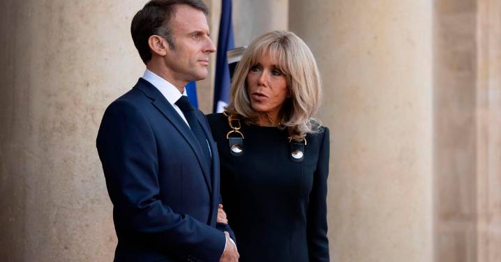 Los Macron presentarán pruebas científicas para demostrar que Brigitte es mujer