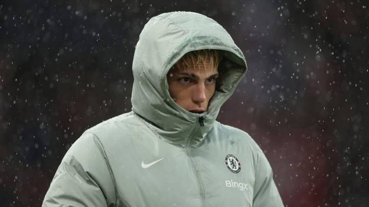Los terribles insultos que recibió Alejandro Garnacho en su visita a Manchester United