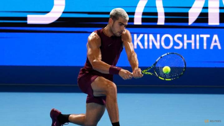 Alcaraz survives injury scare to beat Baez on Tokyo debut
