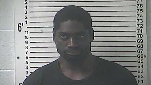 Radcliff man will go to trial after boyfriend stabbed in the back