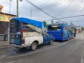 Choque en Tizimín entre camión de Va y Ven y camioneta moviliza a la policía