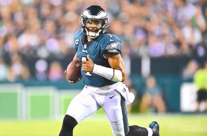 Quarterback (QB) Fantasy Football Start 'Em, Sit 'Em Picks for Week 5 (2025)