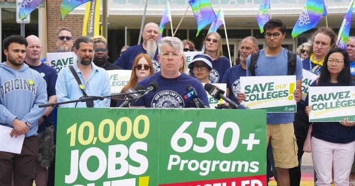 Ontario college support staff reject latest offer, begin strike: 'This fight touches all of us'