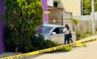 Ejecutan a extrabajador de Semovi en San Jacinto Amilpas, en Oaxaca; chocó auto contra una casa; Fiscalía busca testigos