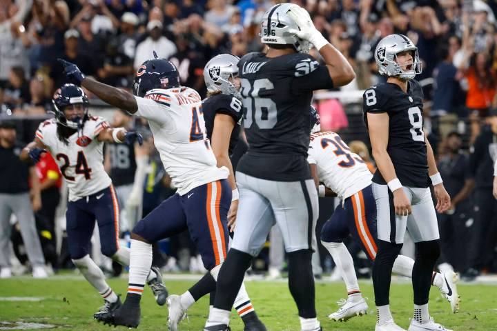 Raiders’ Daniel Carlson has potential game-winning field goal blocked